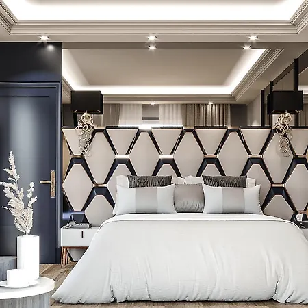 Serenity Queen ホテル 5*