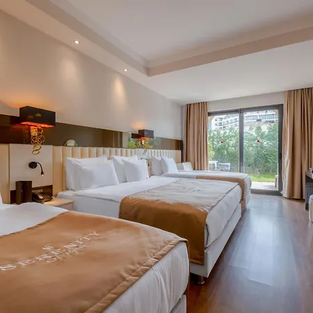 Serenity Queen Отель 5*
