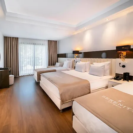 Serenity Queen ホテル 5*