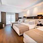Serenity Queen Hotel 5*