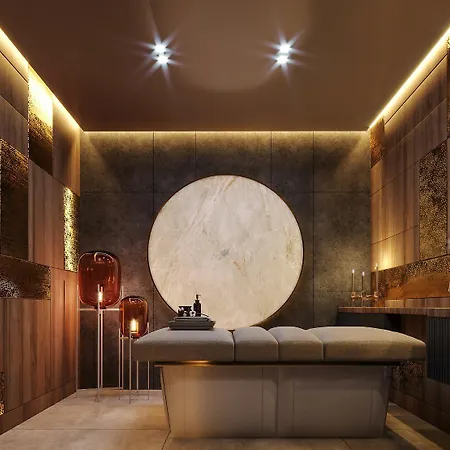 Hotel Serenity Queen