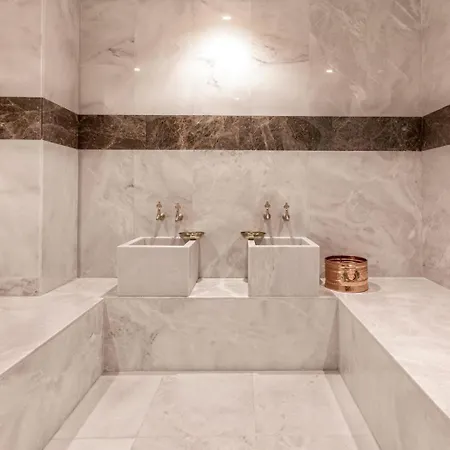 Serenity Queen Hotel 5*