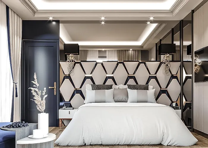 Serenity Queen Hotel 5*