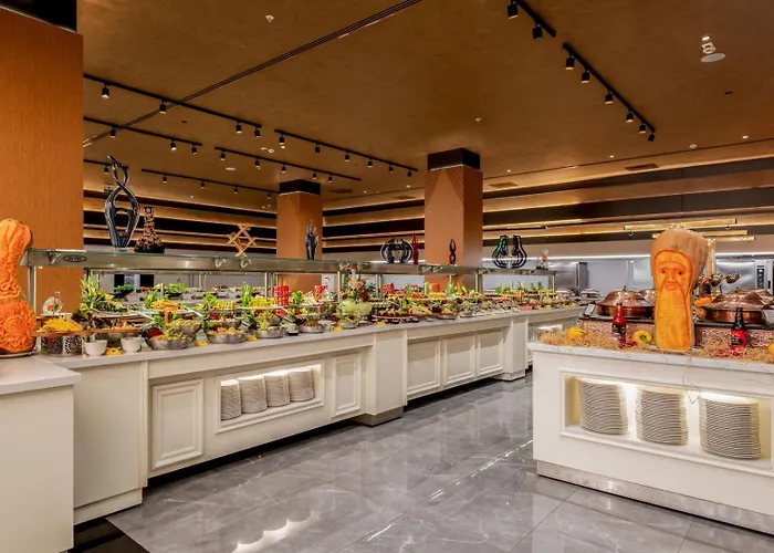Hotel Serenity Queen 5*