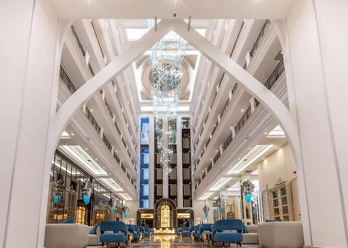 Hotel Serenity Queen 5*